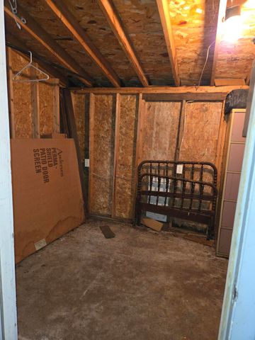 1100 Harvey Street, Muskegon, MI 49442