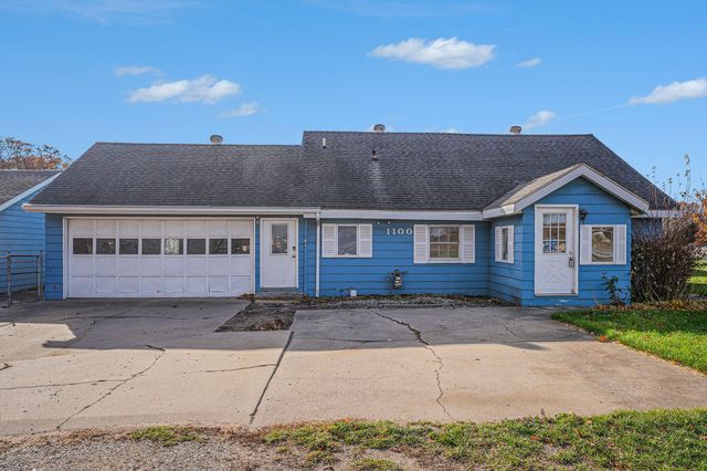 1100 Harvey Street, Muskegon, MI 49442