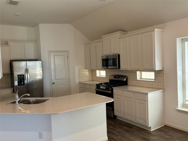 707 Allende BND, Austin, TX 78748