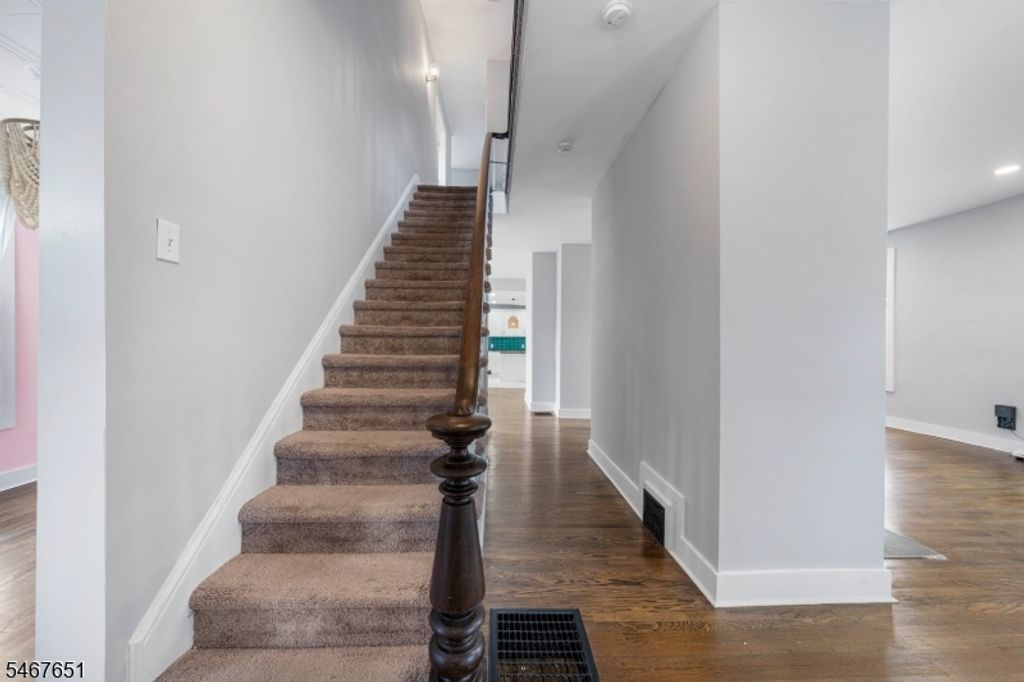 66 Leigh St, Clinton Town, NJ 08809 — photo 5