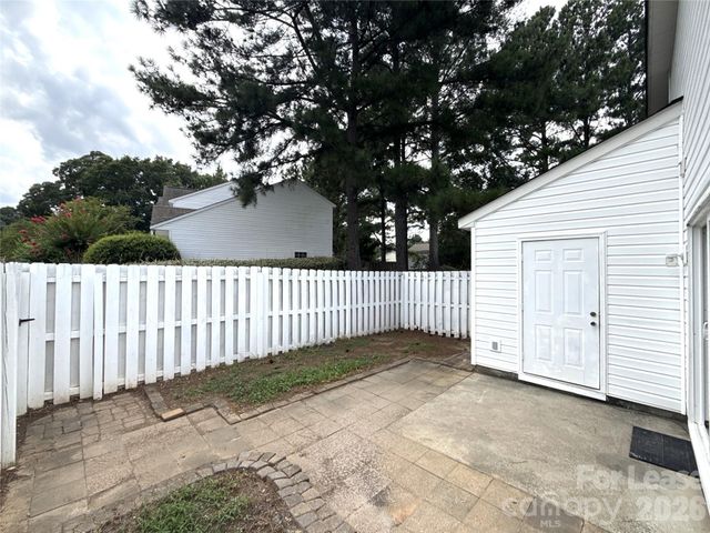 15318 Brynfield Drive, Charlotte, NC 28277
