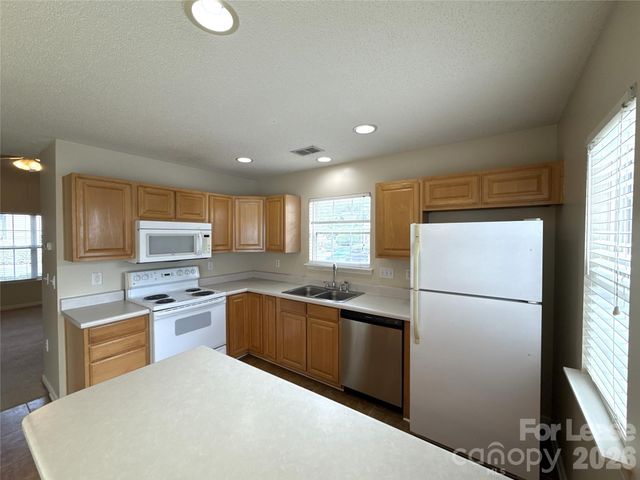 15318 Brynfield Drive, Charlotte, NC 28277