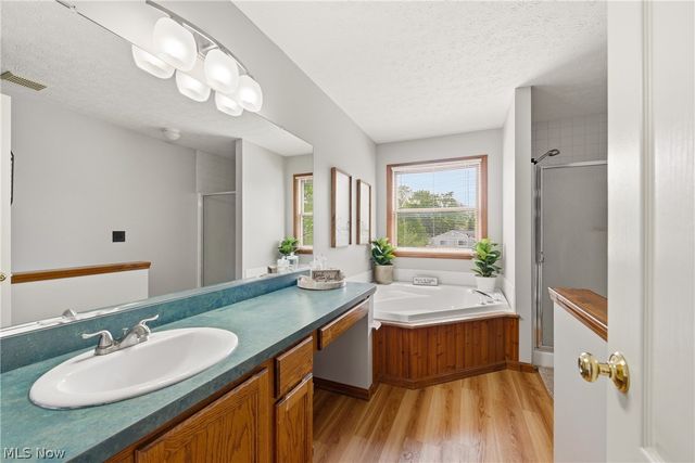 3752 Sandlewood Drive, Brunswick, OH 44212