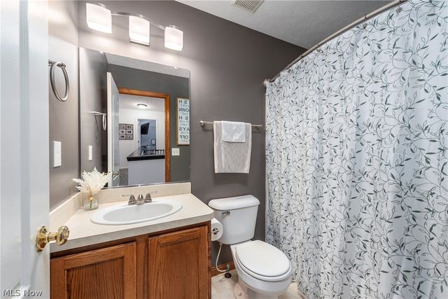 3752 Sandlewood Drive, Brunswick, OH 44212