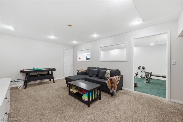3752 Sandlewood Drive, Brunswick, OH 44212