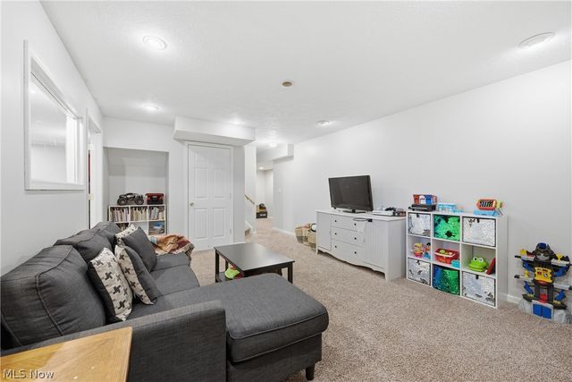 3752 Sandlewood Drive, Brunswick, OH 44212