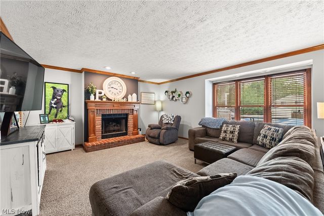 3752 Sandlewood Drive, Brunswick, OH 44212