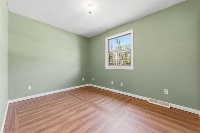 2346 Nicholson Rd, Franklin Park, PA 15143
