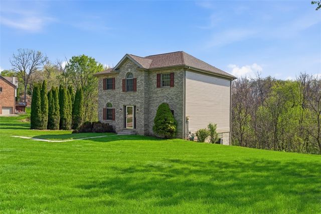 2346 Nicholson Rd, Franklin Park, PA 15143