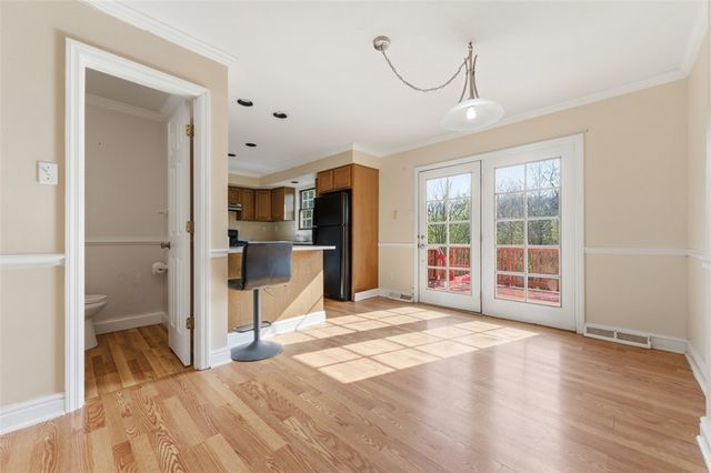 2346 Nicholson Rd, Franklin Park, PA 15143