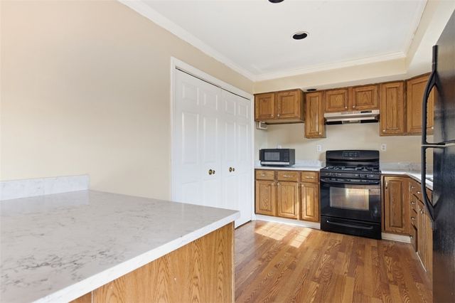 2346 Nicholson Rd, Franklin Park, PA 15143