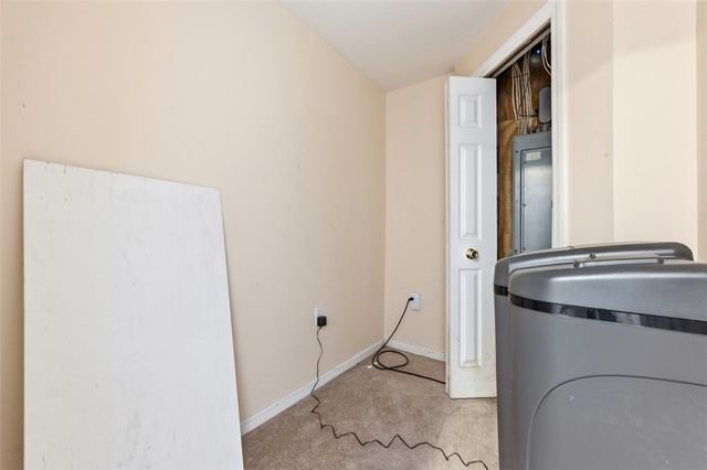 2346 Nicholson Rd, Franklin Park, PA 15143