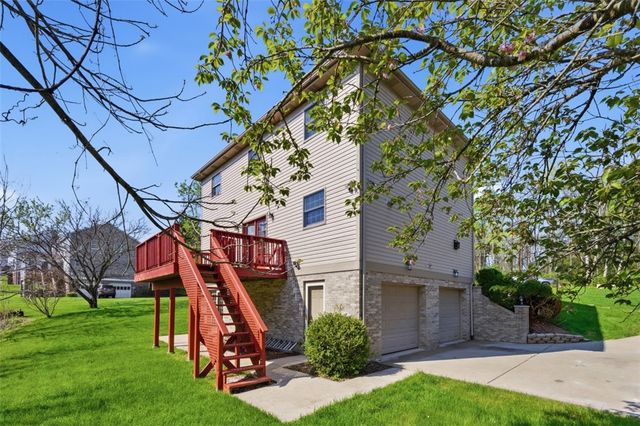 2346 Nicholson Rd, Franklin Park, PA 15143