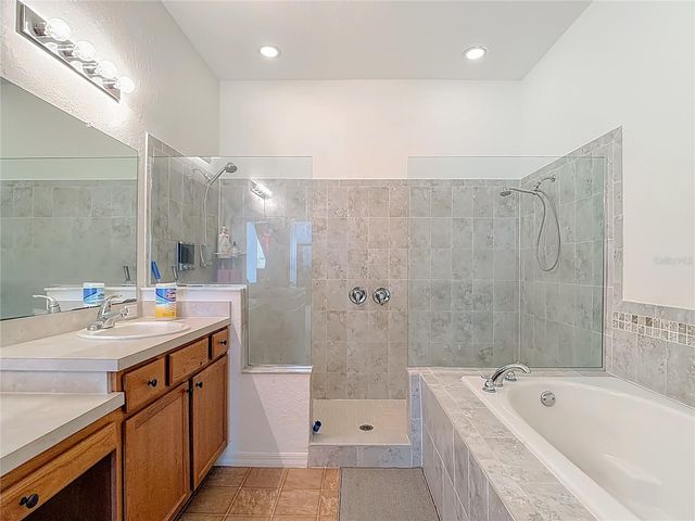 4022 DINNER LAKE WAY, Lake Wales, FL 33859