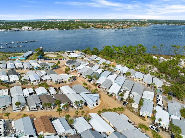 331 Snook Lane, Panama City, FL 32408