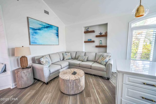 331 Snook Lane, Panama City, FL 32408