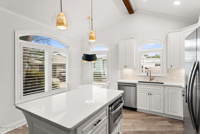 331 Snook Lane, Panama City, FL 32408