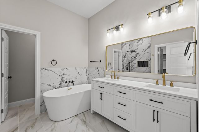 1955 Johnnie Drive, Springtown, TX 76082