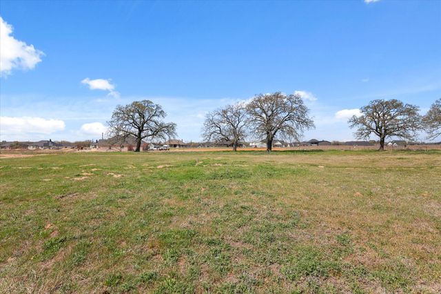 1955 Johnnie Drive, Springtown, TX 76082