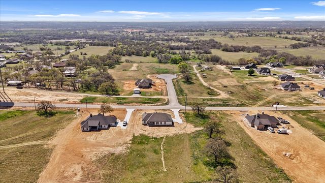 1955 Johnnie Drive, Springtown, TX 76082