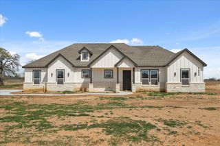 1955 Johnnie Drive, Springtown, TX 76082