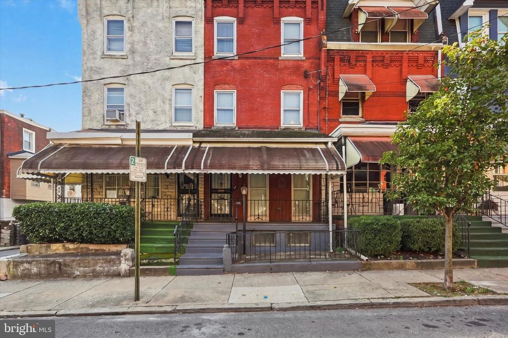 3214 MOUNT VERNON ST, PHILADELPHIA, PA 19104 — exterior