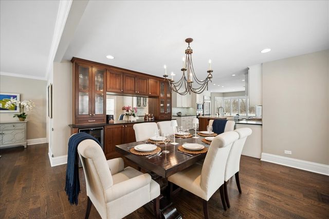 277 Hibbard Road, Winnetka, IL 60093