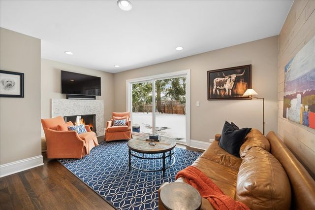 277 Hibbard Road, Winnetka, IL 60093