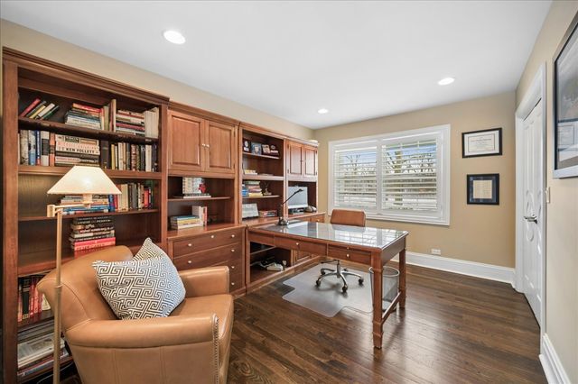 277 Hibbard Road, Winnetka, IL 60093