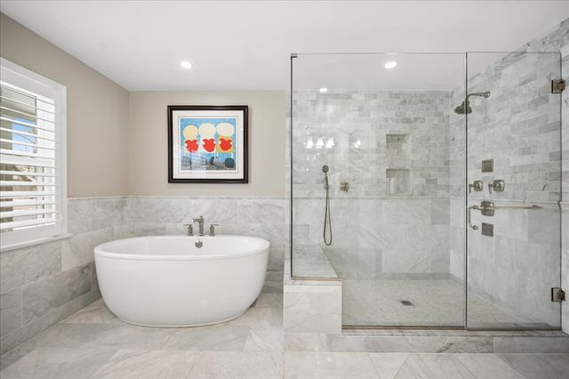 277 Hibbard Road, Winnetka, IL 60093