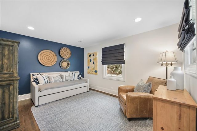 277 Hibbard Road, Winnetka, IL 60093