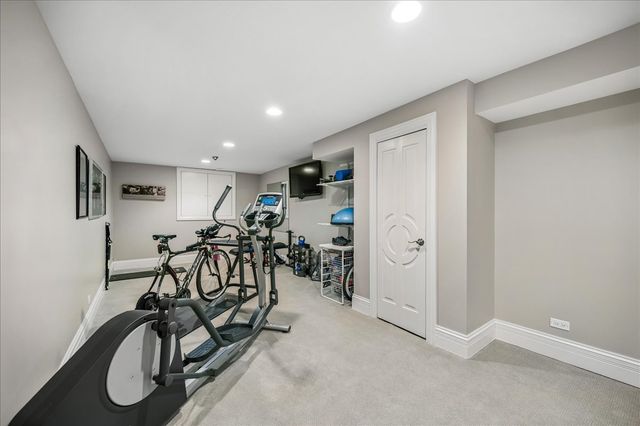 277 Hibbard Road, Winnetka, IL 60093