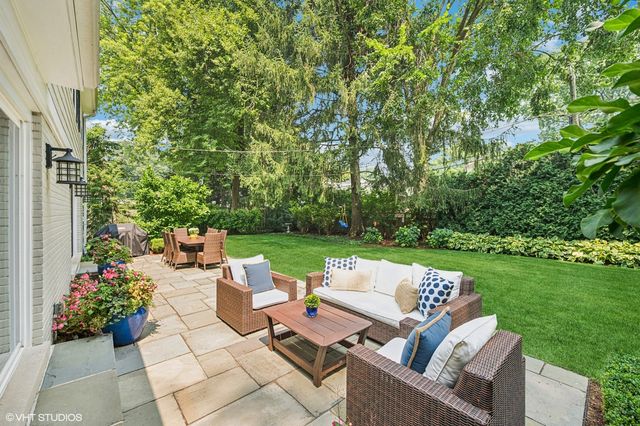 277 Hibbard Road, Winnetka, IL 60093