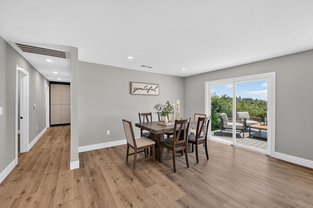 3572 Buena Vista Dr, Shingle Springs, CA 95682