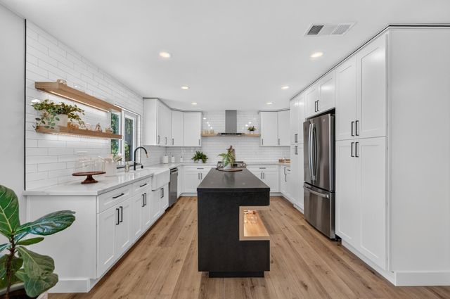 3572 Buena Vista Dr, Shingle Springs, CA 95682