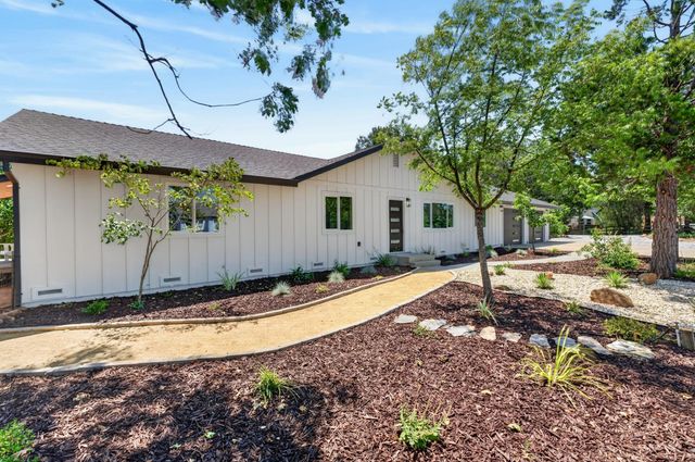 3572 Buena Vista Dr, Shingle Springs, CA 95682