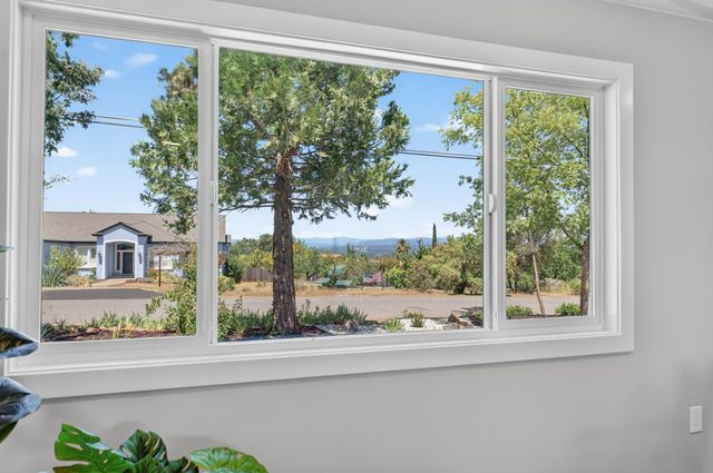 3572 Buena Vista Dr, Shingle Springs, CA 95682