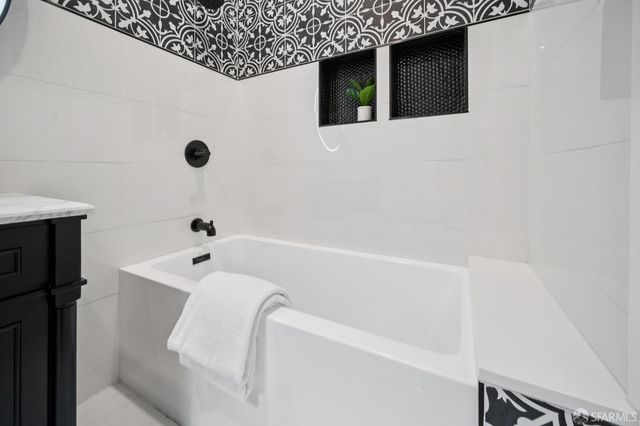 410 Clayton Street, San Francisco, CA 94117