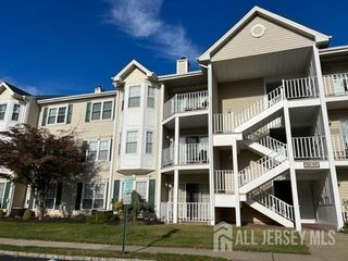 93 Clay Street, North Brunswick, NJ 08902