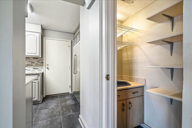 232 S Highland St Unit 1101 & 1201, Memphis, TN 38111