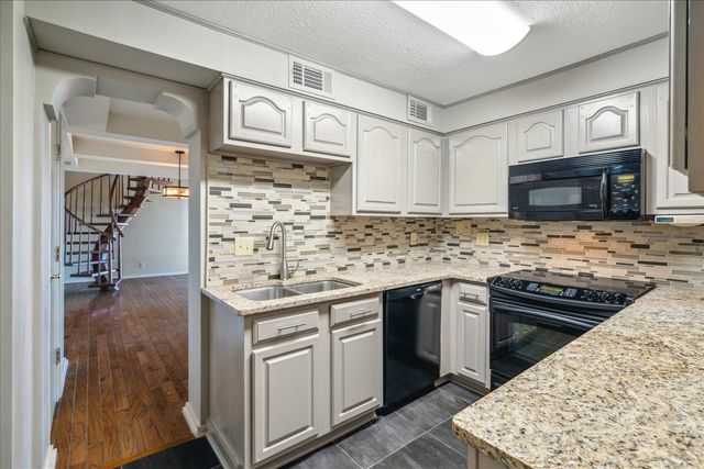 232 S Highland St Unit 1101 & 1201, Memphis, TN 38111