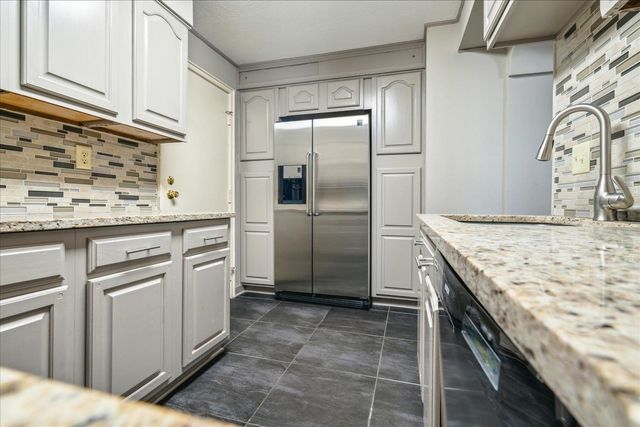 232 S Highland St Unit 1101 & 1201, Memphis, TN 38111