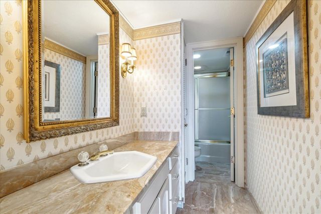 232 S Highland St Unit 1101 & 1201, Memphis, TN 38111