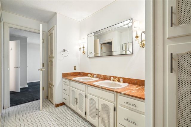 232 S Highland St Unit 1101 & 1201, Memphis, TN 38111