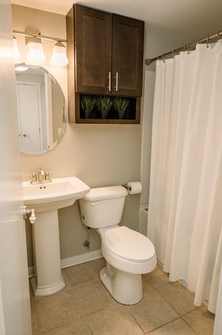 47 Lafayette Avenue Ne 101, City Of Grand Rapids, MI 49503