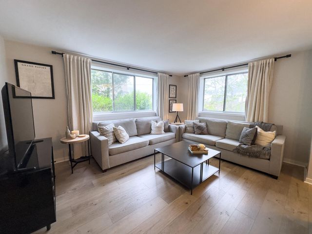 47 Lafayette Avenue Ne 101, City Of Grand Rapids, MI 49503