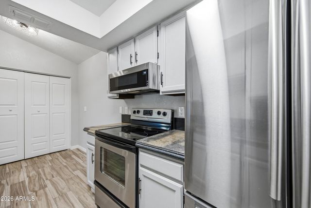 5136 E EVERGREEN Street 1051, Mesa, AZ 85205