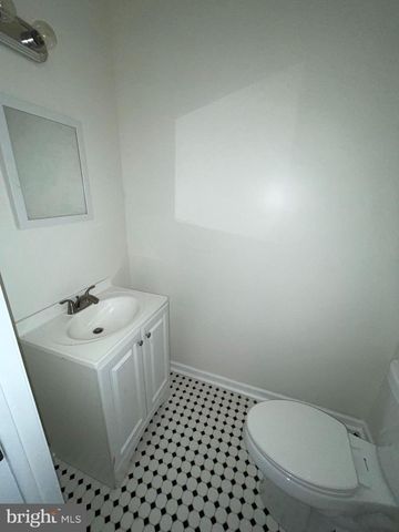 2519 N MUTTER ST, Philadelphia, PA 19133