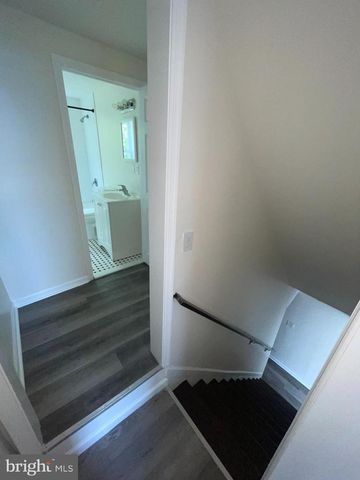 2519 N MUTTER ST, Philadelphia, PA 19133