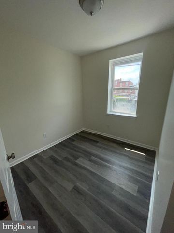 2519 N MUTTER ST, Philadelphia, PA 19133